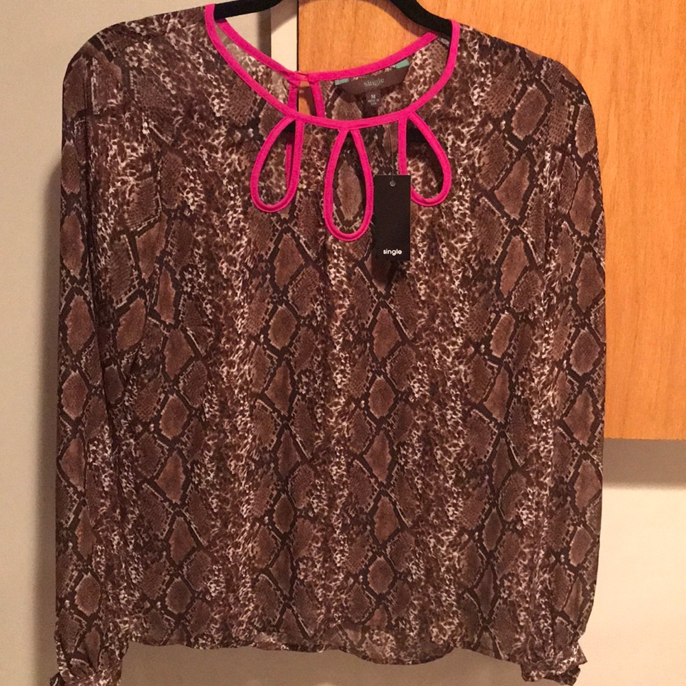 NEW ladies medium blouse